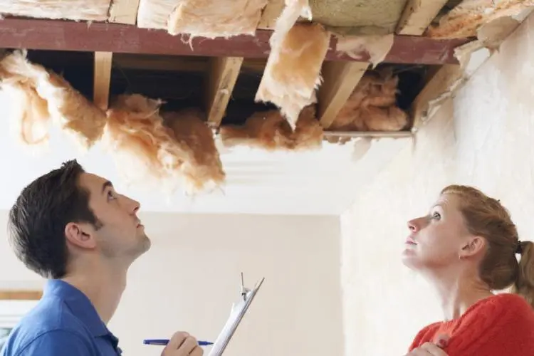 Vice cach&eacute; ou d&eacute;faut de conformit&eacute; : faut-il choisir ?