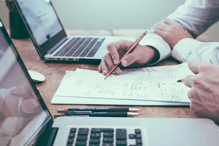 Responsabilit&eacute; des fondateurs : au-del&agrave; de la limitation aux apports