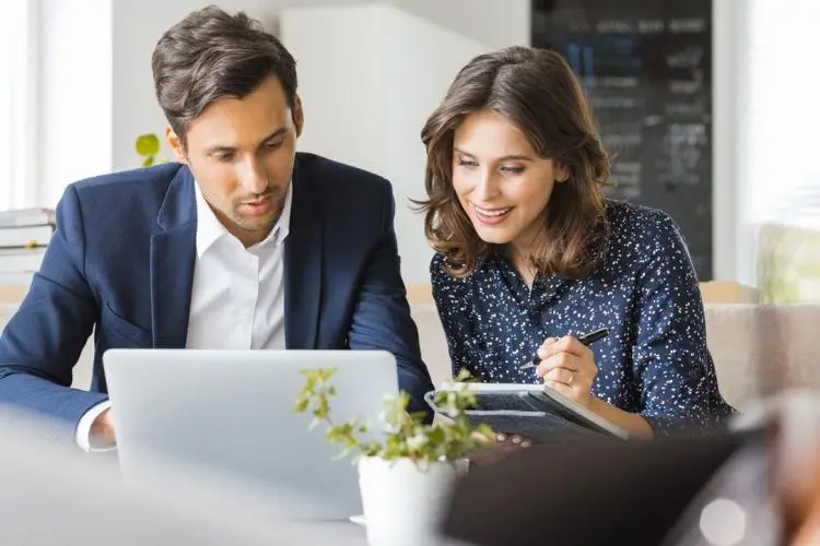 Devenir &laquo; associ&eacute; actif &raquo; : pourquoi un contrat de collaboration est-il essentiel ?